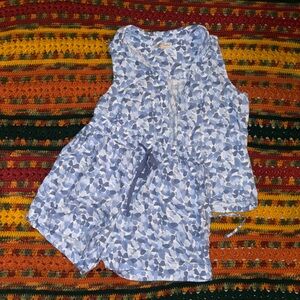 Blue and White Sleeveless Set